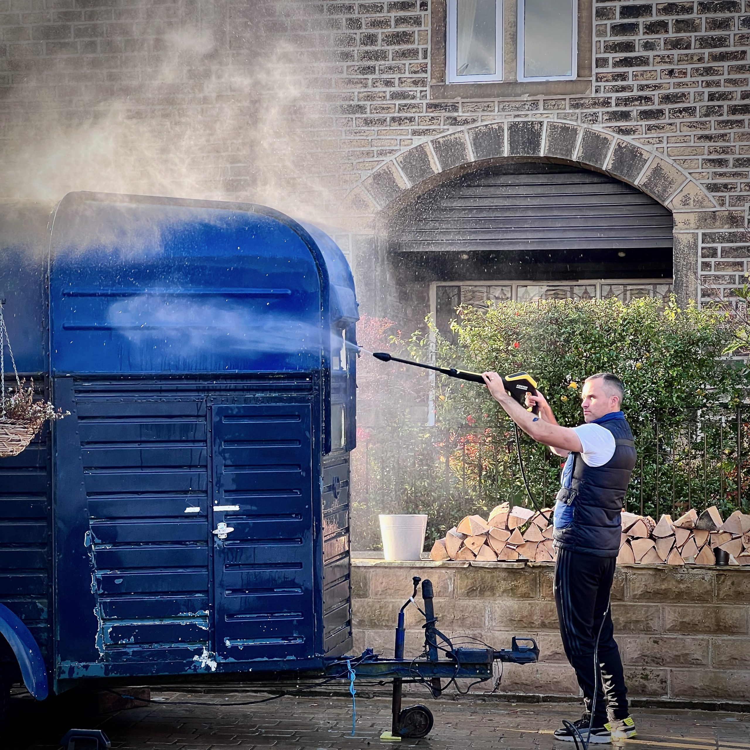 cleaning a Rice Beaufort Horse Box in Yorkshire
